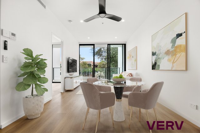 9/17 Captain Cook Crescent, ACT 2603