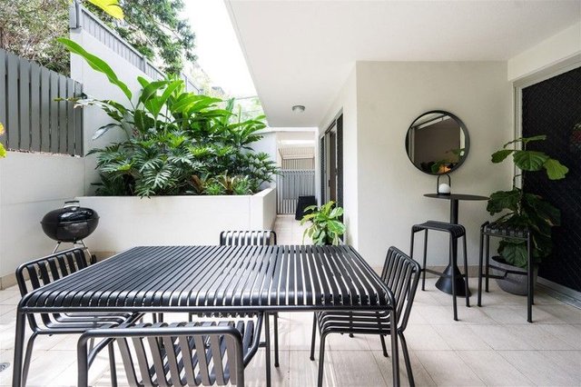 15/27 School Street, QLD 4059