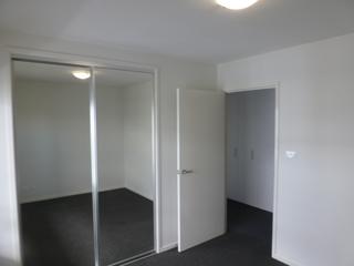 Bedroom 2 (2011-11-25)