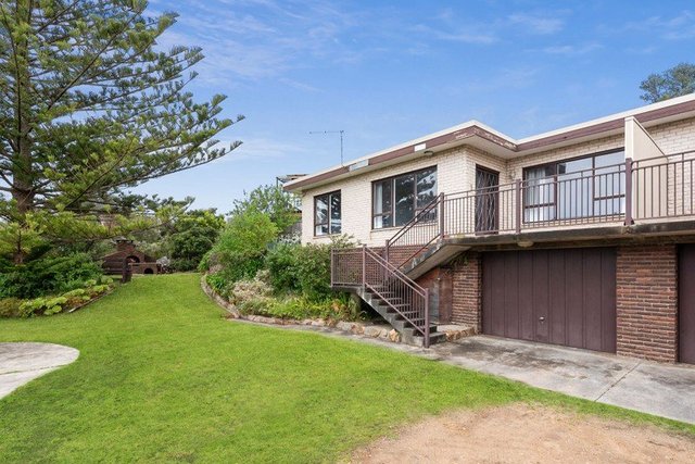 1/12 Christopher Crt, VIC 3941
