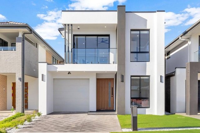 26 Charles Tompson Boulevard, NSW 2765