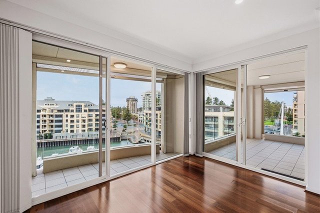29/7 Holdfast Promenade, SA 5045