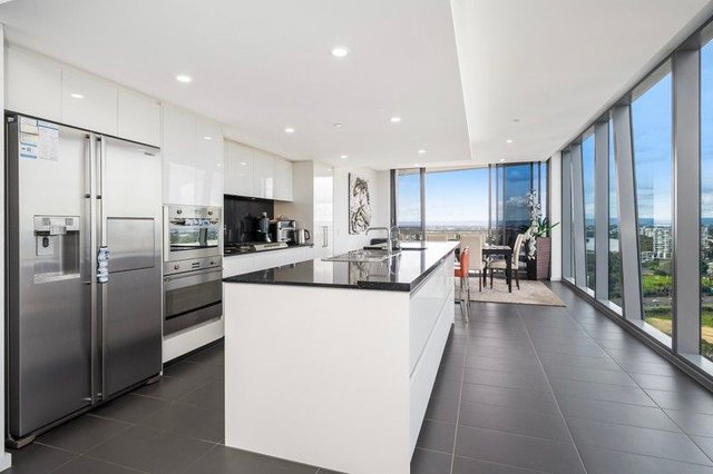 1908/96 Bow River Crescent, WA 6100