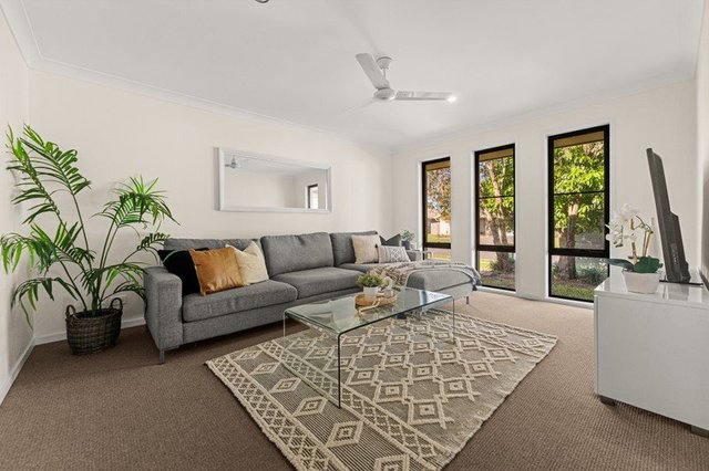 9 Tribeca Place, QLD 4207