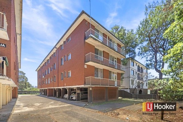 10/25 McBurney Road, NSW 2166