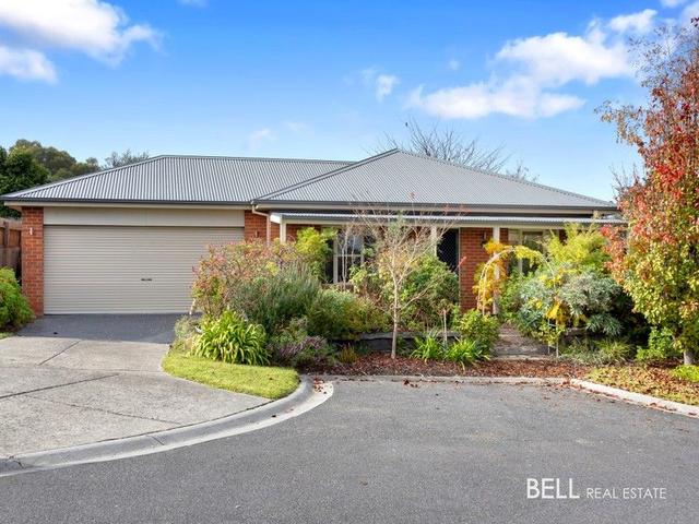 8 Sacha Court, VIC 3775