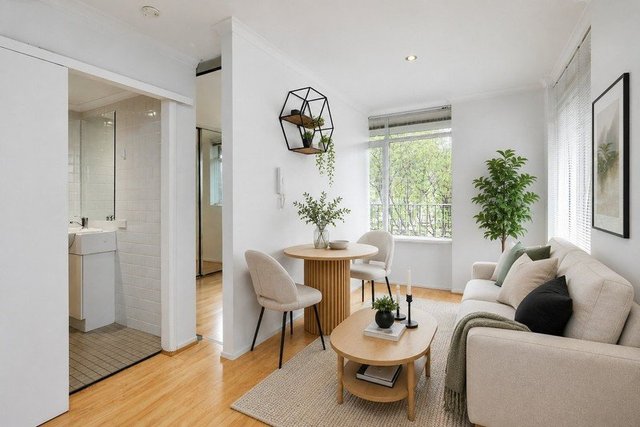 21/89-91 Denham Street, VIC 3122