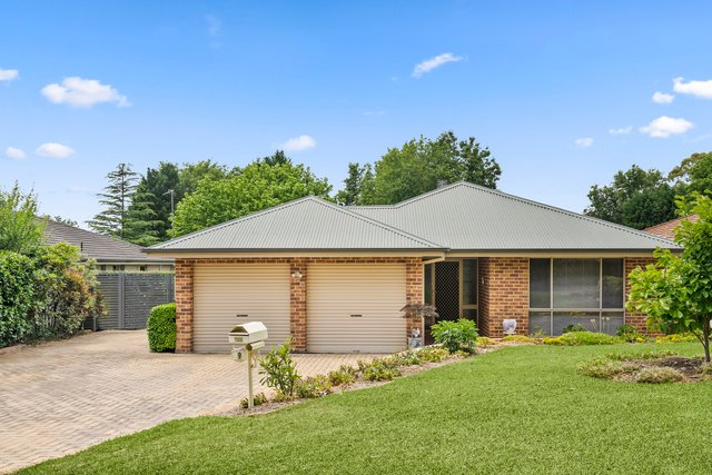 9 Biggera Street, NSW 2575