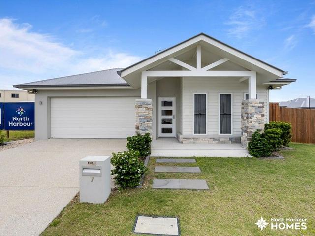 7 Clerke St, QLD 4505