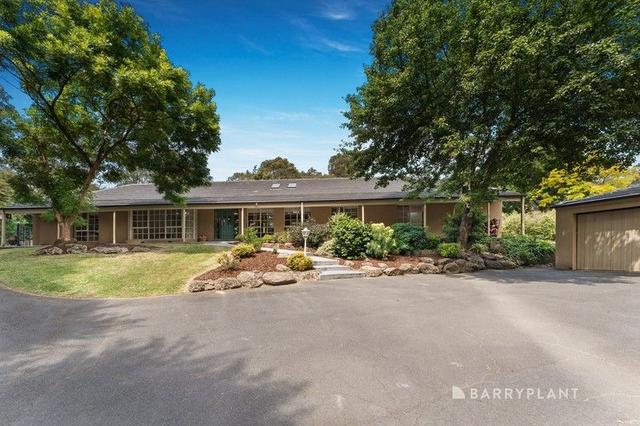 2 Swansfield Court, VIC 3113