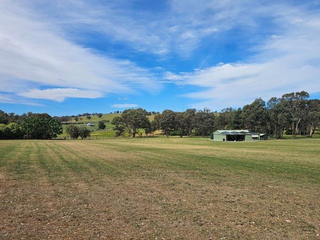 2011 Davys Plains Road, NSW 2800