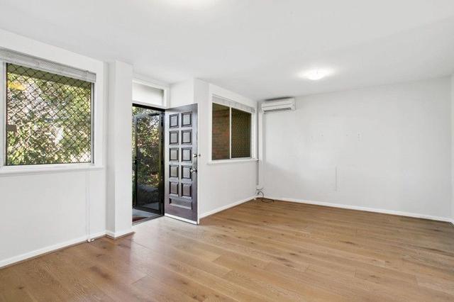 8/7 Taylor Road, WA 6009