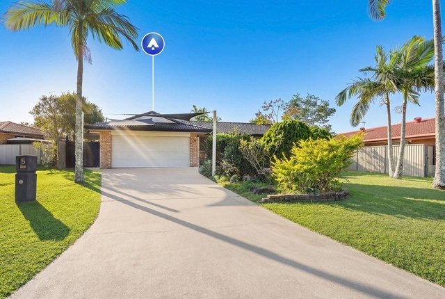 5 Sugarleaf Court, QLD 4220