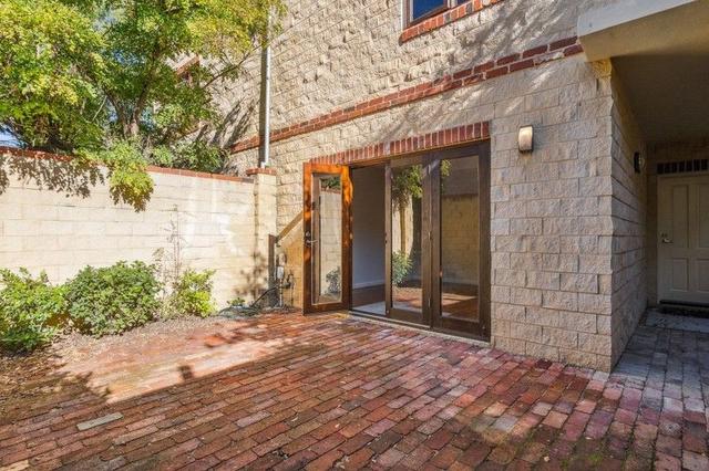 2/435 Rokeby Road, WA 6008