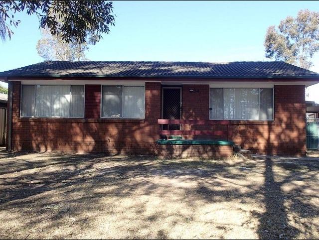 34 Elwood Cr, NSW 2763