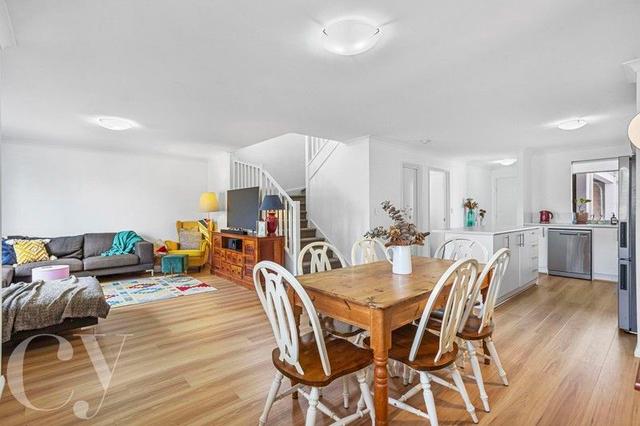 1/42 Hilory Street, WA 6163