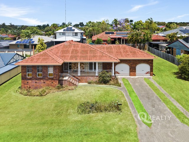 15 Ackama Street, QLD 4115