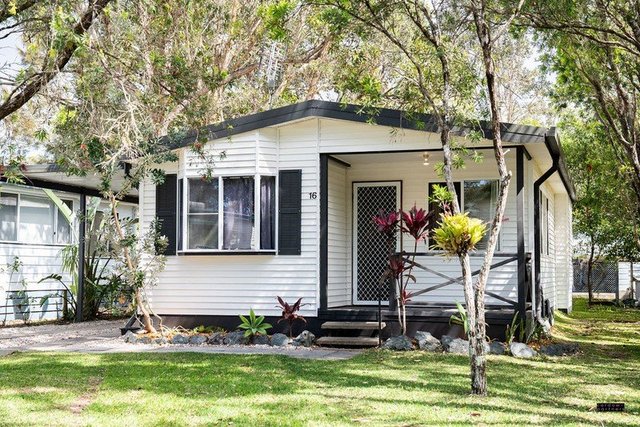 16 Magnolia Road, Darlington Park, NSW 2456