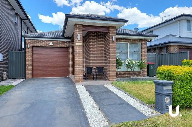 5 Suters  Avenue, NSW 2765