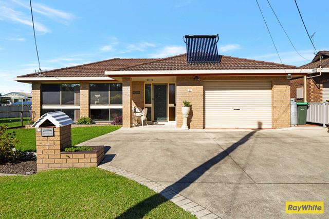 35 Lake Street, NSW 2537