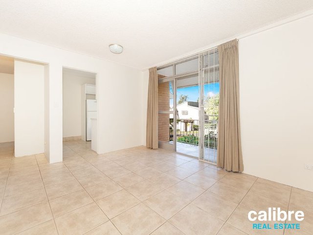 2/57 Brisbane  Street, QLD 4067
