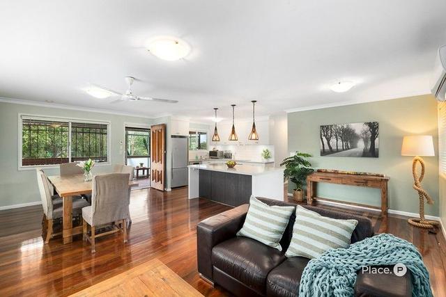242 Tarragindi Road, QLD 4105