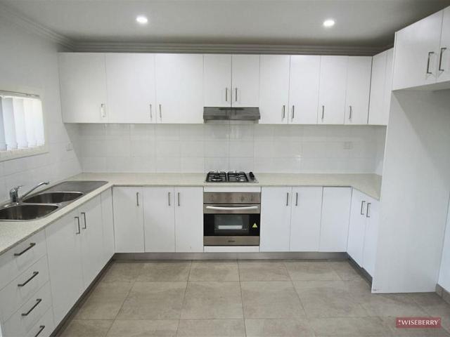 1/38 Augusta Street, NSW 2200