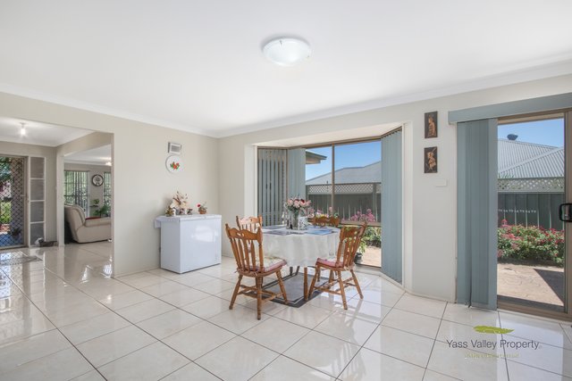 5 Discovery Drive, NSW 2582