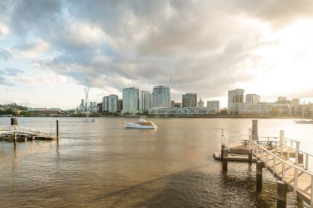 86 Quay Street, QLD 4171