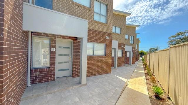 4/32 Lions Avenue, NSW 2170