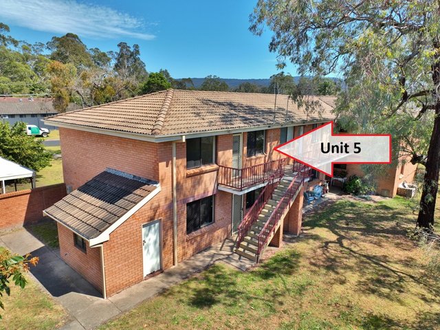 5/2 Lakeside Drive, NSW 2551