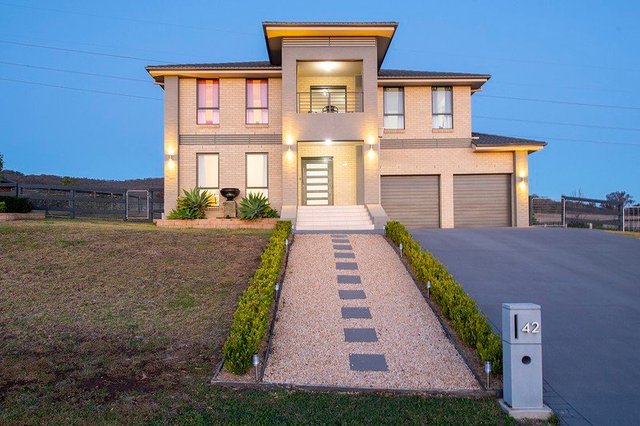 42 Bhima Drive, NSW 2337