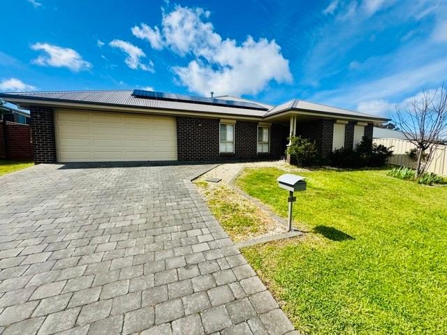 48 Molloy Drive, NSW 2800