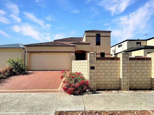 180 Thelma St, WA 6152