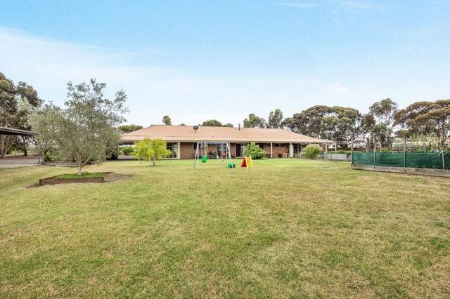 19 Warrak Drive, VIC 3331