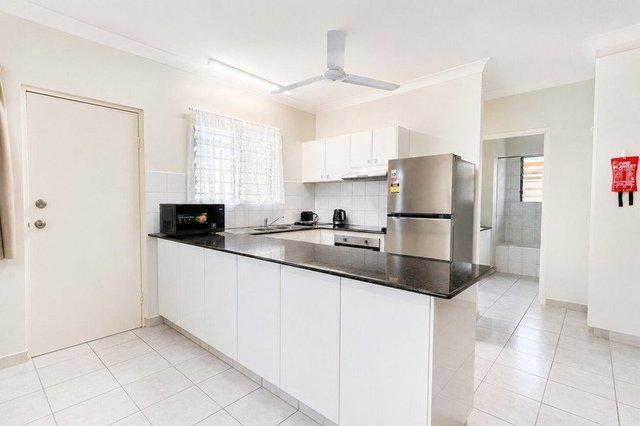 2/5 Sovereign Circuit, NT 0810
