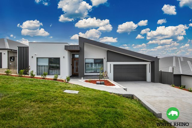 18 Austin Grove, NSW 2620