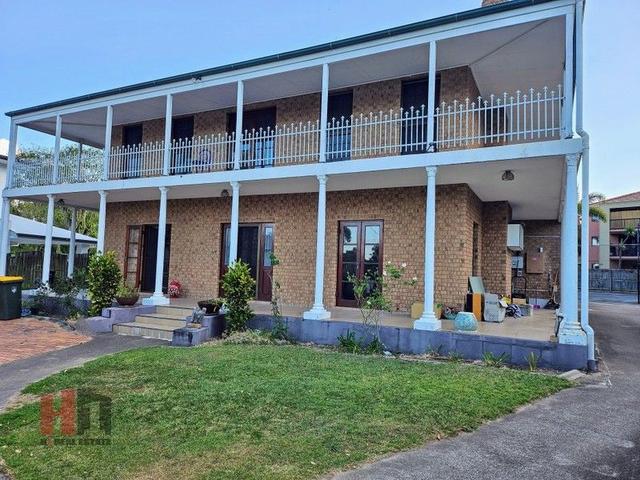 Room 1/38 Everett Street, QLD 4122