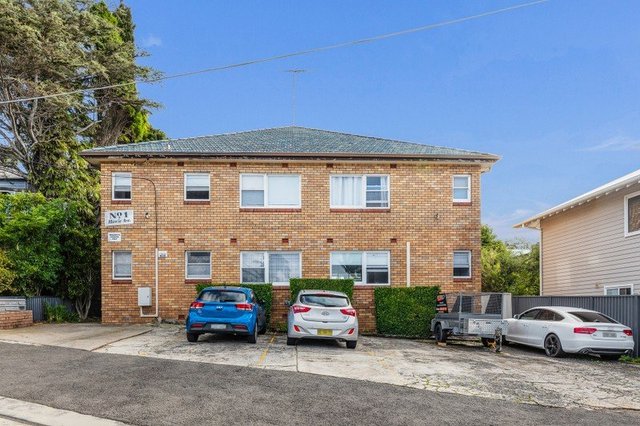 8/1 Howie Avenue, NSW 2230
