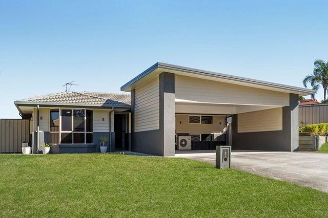 4 Tahan Crescent, QLD 4128