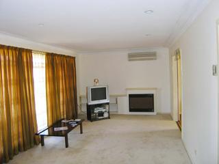 Lounge (2006-08-30)