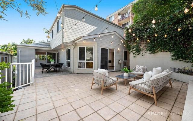 16 Daventry Street, QLD 4101