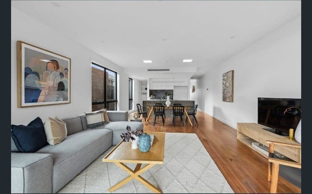 13B Derham Street, VIC 3015