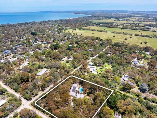 10 Burke Road, VIC 3927