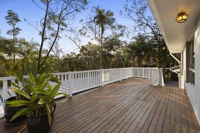 9 Design Place, QLD 4211