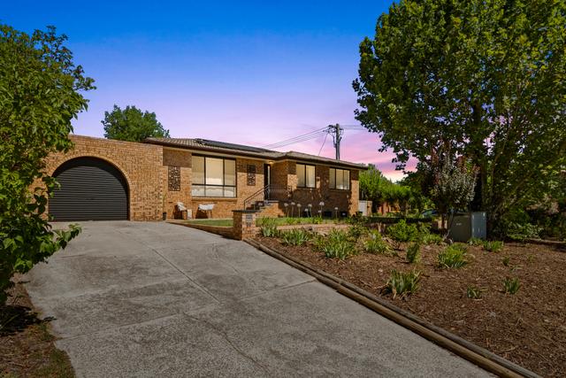 50 Harricks Crescent, ACT 2904