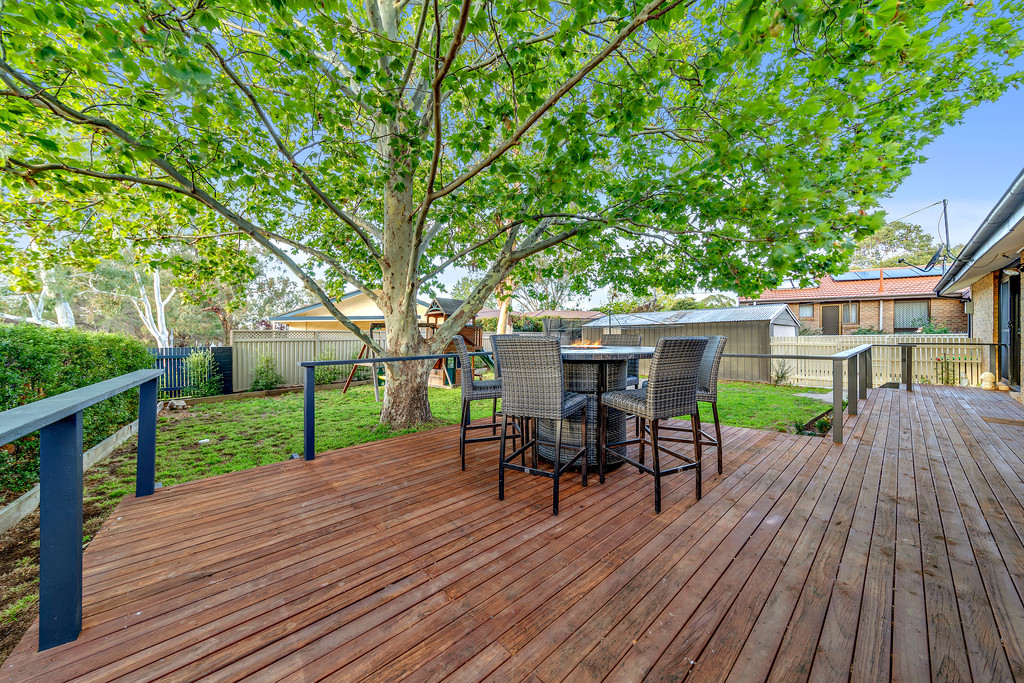 1 Reveley Crescent, Stirling ACT 2611 Allhomes