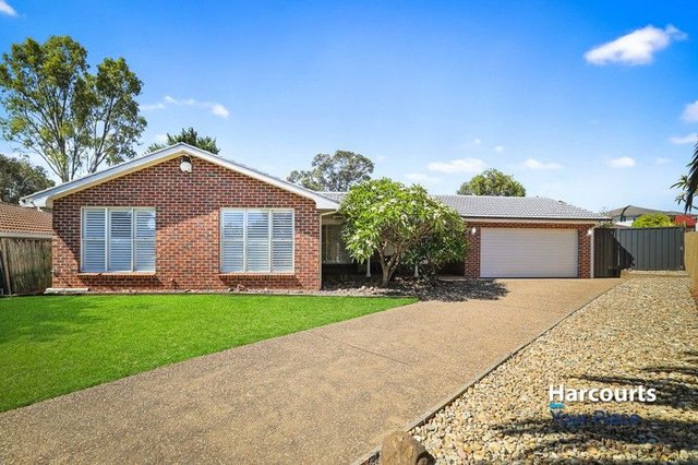 16 Lawton Place, NSW 2761