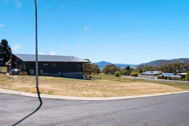 20 Heysen Drive, NSW 2627