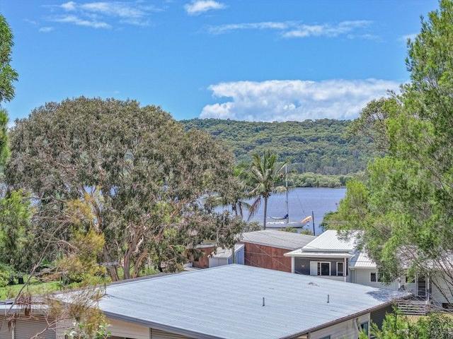 29 Scenic Dve, QLD 4184